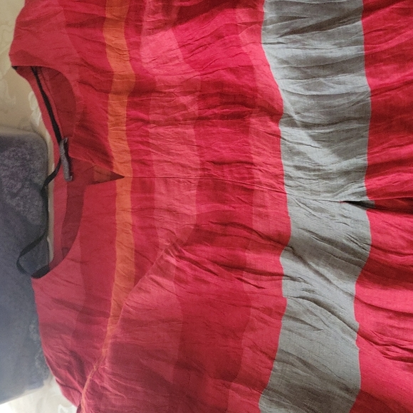 Top - Picture 6 of 10